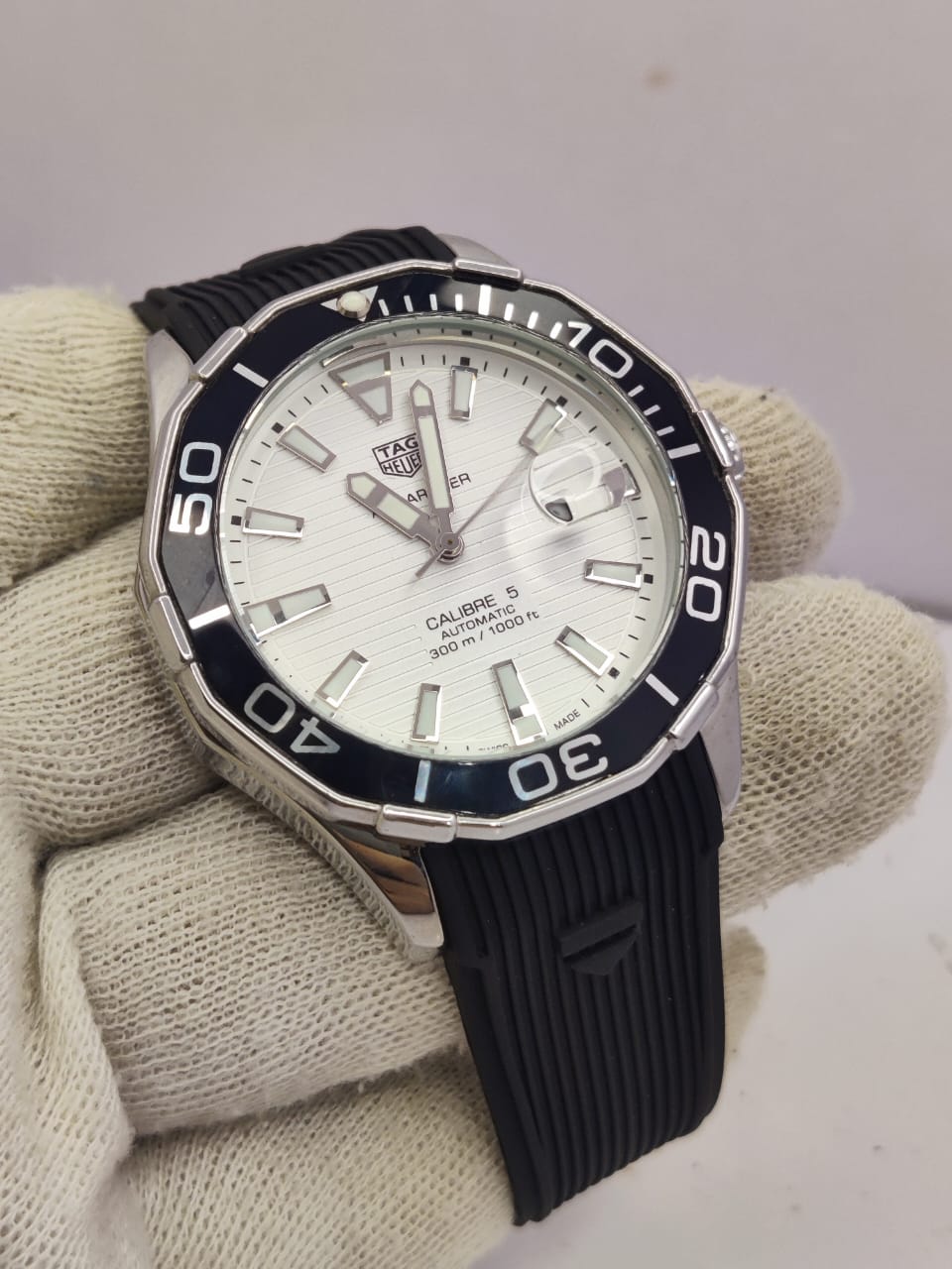 TAG Heuer Aquaracer Professional 300 Night Diver
