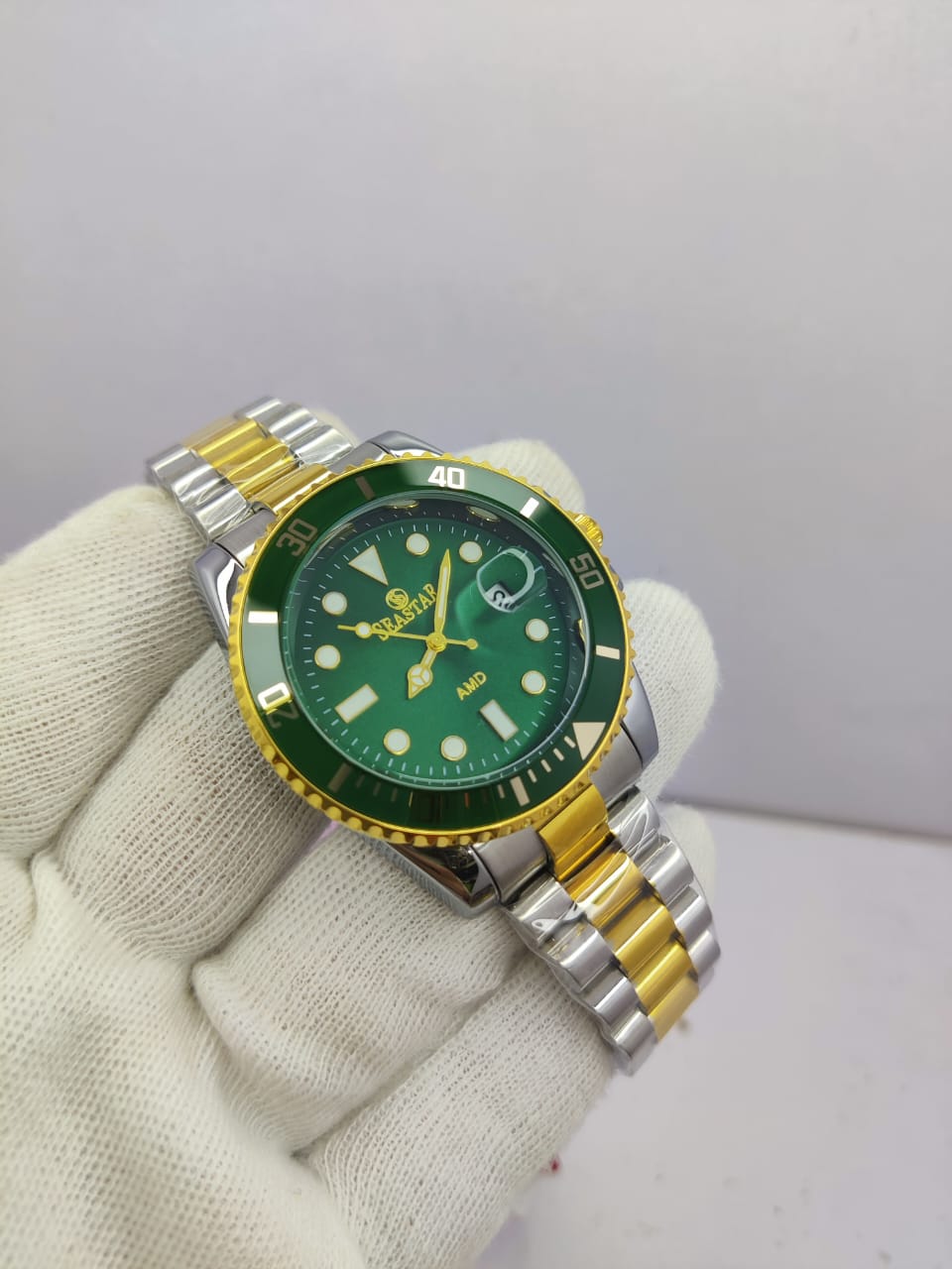 SEASCAR Green Diver Watch – Stainless Steel Automatic